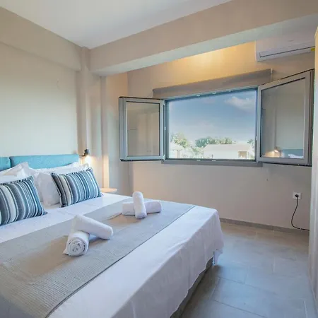 Heraclea Luxury Aparthotel Nea Iraklia